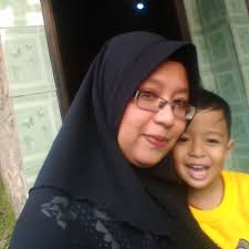 Profile ibu sri karyani